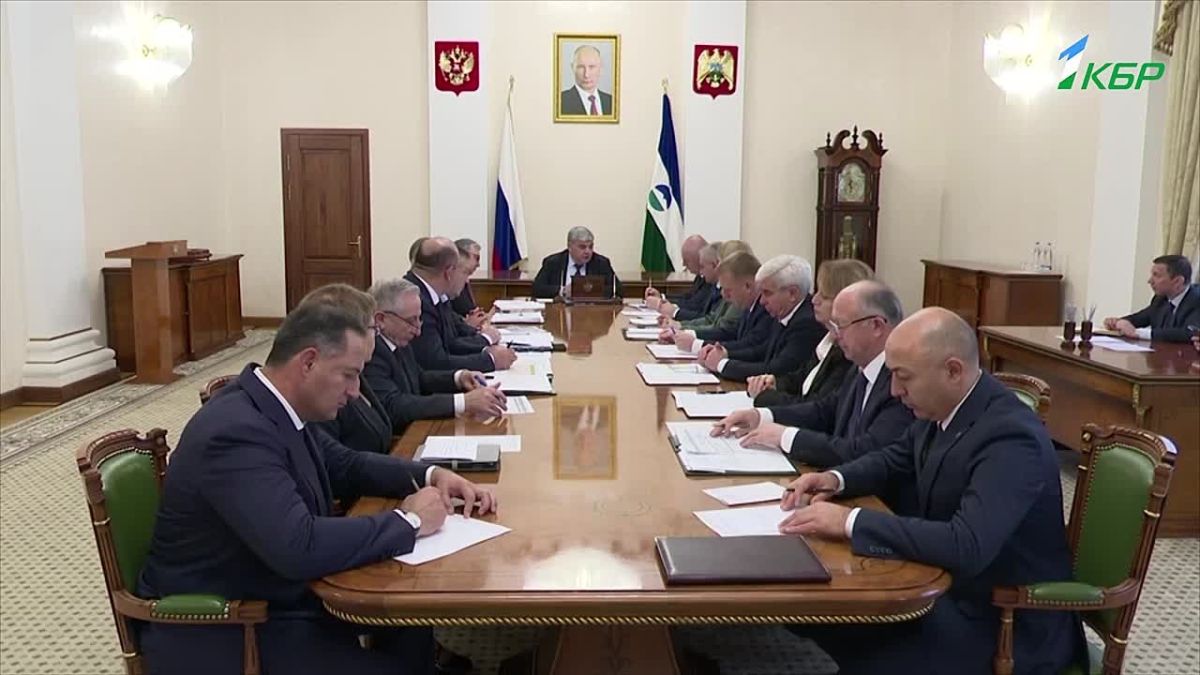 Казбек Коков провел первое после выборов совещание с избранными главами муниципальных образований республики