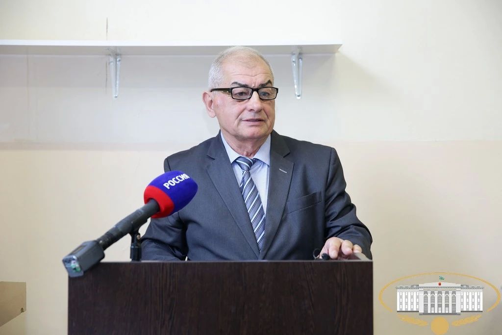 Ход реализации Закона КБР "Об объектах культурного наследия (памятниках истории и культуры) народов Кабардино-Балкарской Республики" обсудили на выездном заседании Комитета Парламента КБР по культуре, развитию гражданского... Ход реализации Закона КБР "Об объектах культурного наследия (памятниках истории и культуры) народов Кабардино-Балкарской Республики" обсудили на выездном заседании Комитета Парламента КБР по культуре, развитию гражданского...
