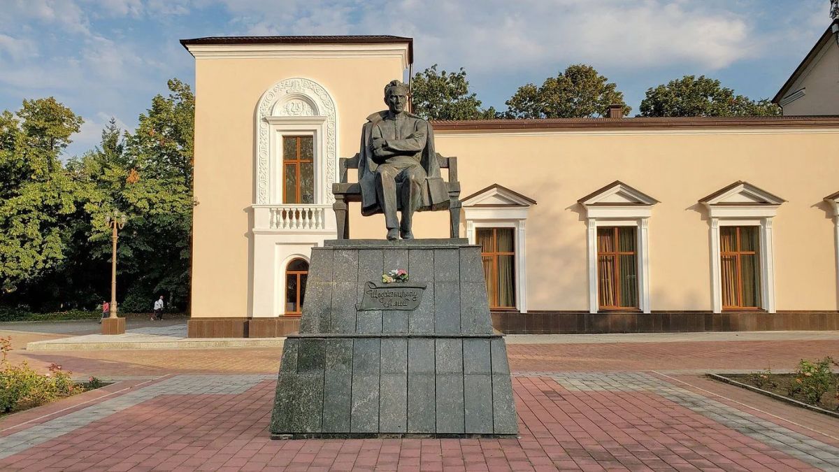 Министерство культуры Кабардино-Балкарской Республики информирует, что 28 октября в 11.00 часов у памятника основоположника кабардинской литературы Али Асхадовича Шогенцукова в г. Нальчике состоится церемония возложения...