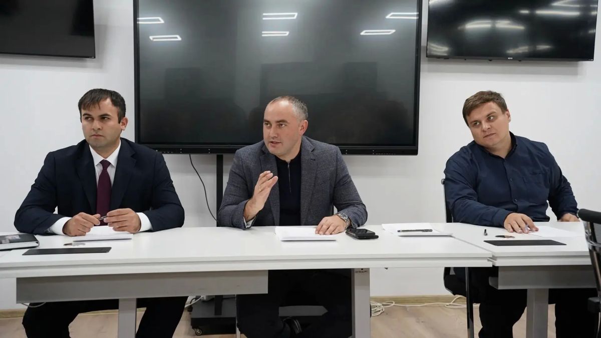 Накануне встретился со второй группой наставников, которые с начала года работают с детьми различных категорий в рамках нашего проекта "Я - наставник"