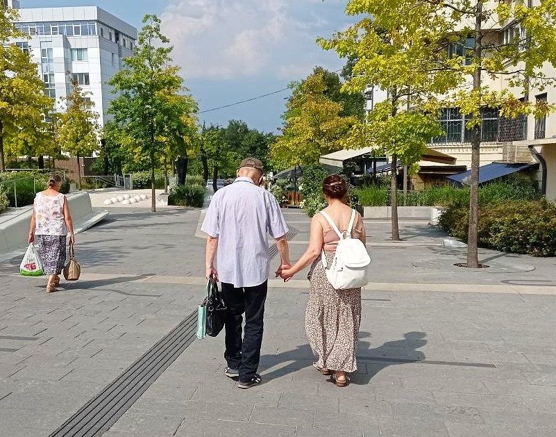 Одиночество и новая любовь: как женщине за 60 найти счастье