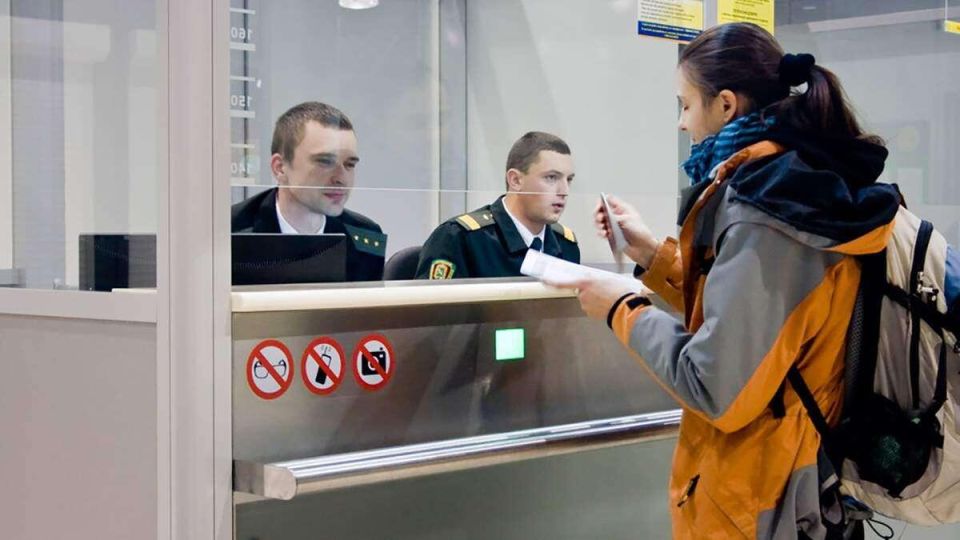 Ошибка судебной системы испортила семейный отпуск на фоне давно погашенного долга