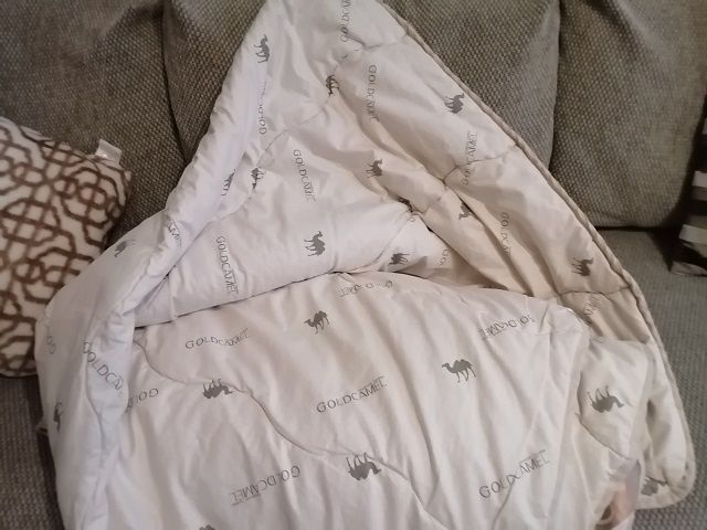 Уход за одеялами из верблюжьей шерсти