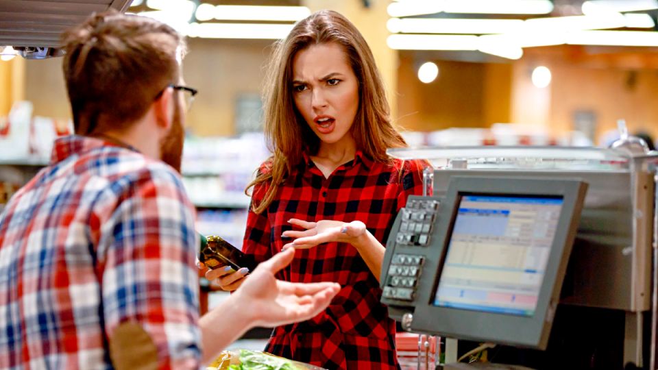 Скрытые риски и выгоды: почему стоит задуматься перед оплатой QR-кодом