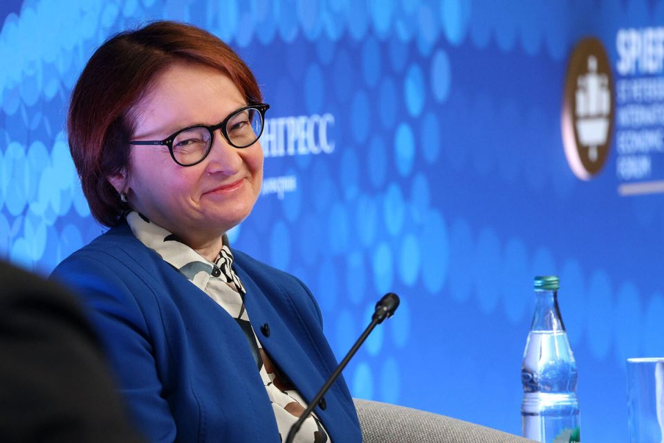 НДС на банковские операции: как новые налоги повлияют на ваш кошелек в 2026 году