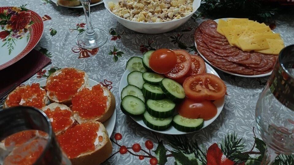 Как не набрать лишние килограммы на праздниках: советы для нижегородцев