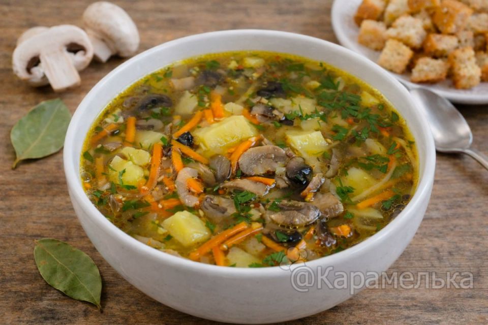 Грибная похлёбка — уютное блюдо для души