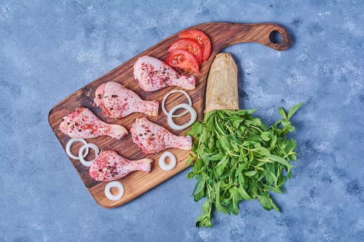 Почему маринады могут сделать мясо жестким: разбираемся в мифах